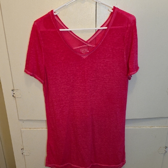 Time and Tru V-Neck T-Shirt - Size M - Picture 1 of 1